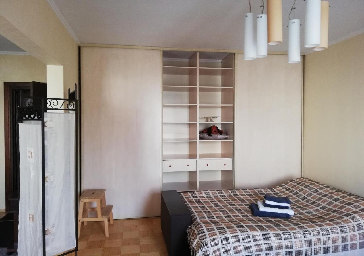 15 Minutes From The Beach And City Center 7 Minutes From The Airport Riga Exterior foto